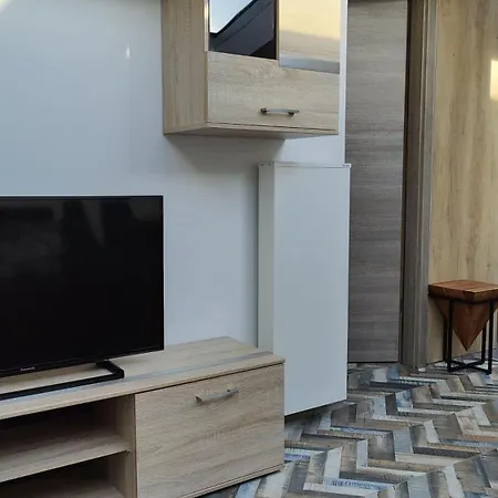 Daire Moderne-ferienwohnung-nur-1km-vom-millstaetter-see-in-kaernten-entfernt