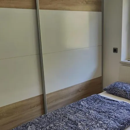Moderne-ferienwohnung-nur-1km-vom-millstaetter-see-in-kaernten-entfernt Daire Millstatt