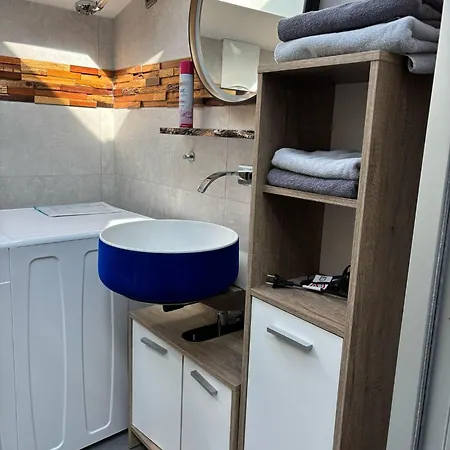 Moderne-ferienwohnung-nur-1km-vom-millstaetter-see-in-kaernten-entfernt Daire Millstatt